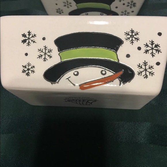 Nantucket Stoneware Mini Loaf Pans - Picture 4 of 5